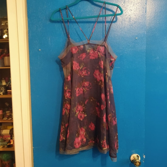 🚫 SOLD 🚫 - Picture 3 of 4